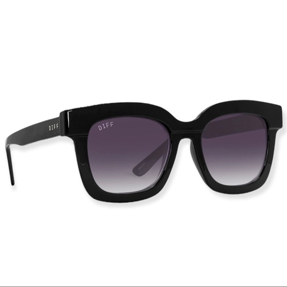 DIFF Makay Sunglasses Black Frames Grey Gradient Lenses Square Oversized - Picture 3 of 8